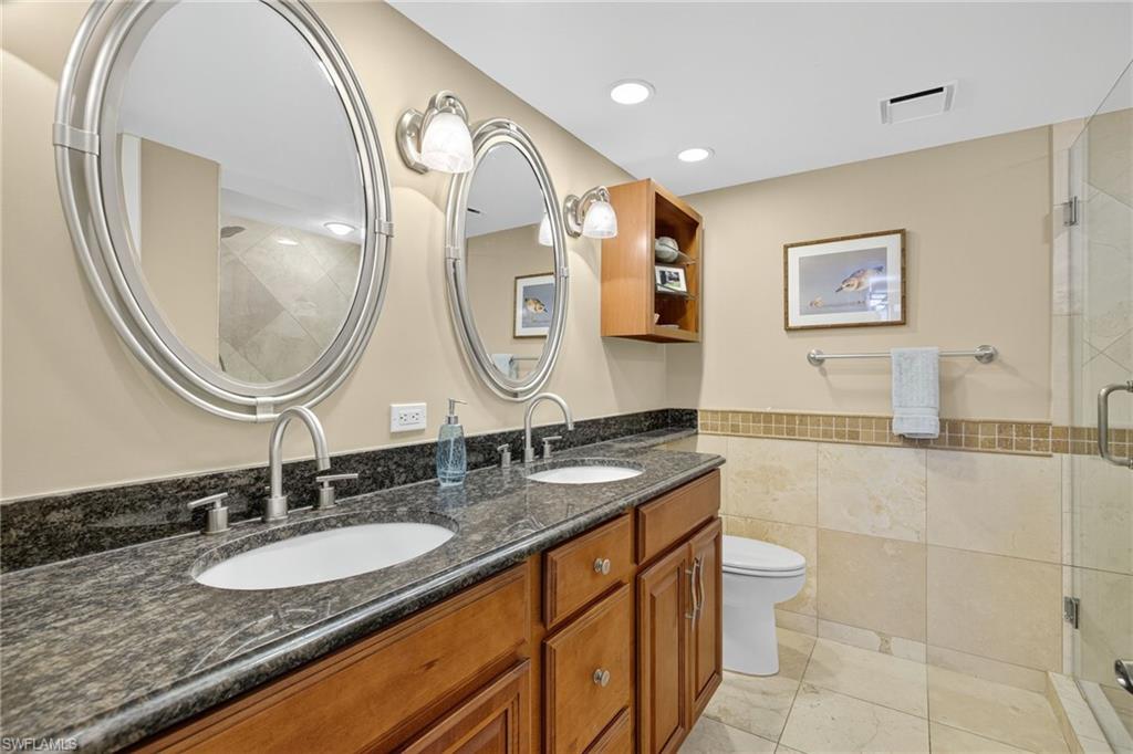 LIGHTHOUSE POINT CONDO - Residential