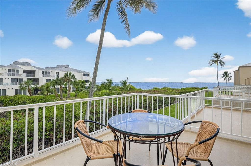 LIGHTHOUSE POINT CONDO - Residential