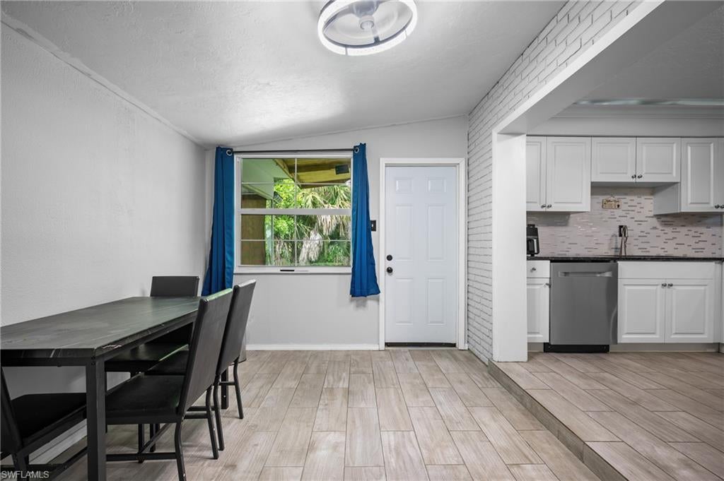 PORT CHARLOTTE - Residential