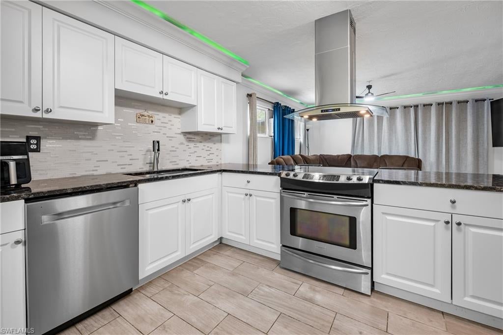 PORT CHARLOTTE - Residential