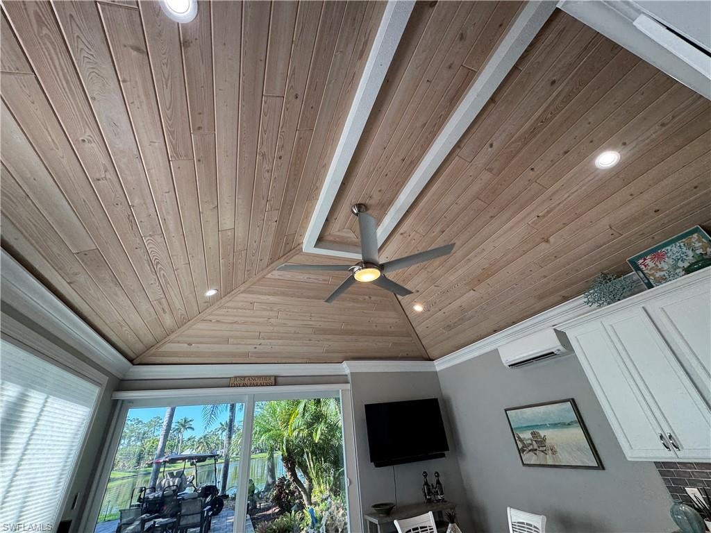 RIVERBEND MOTORCOACH RESORT - Land