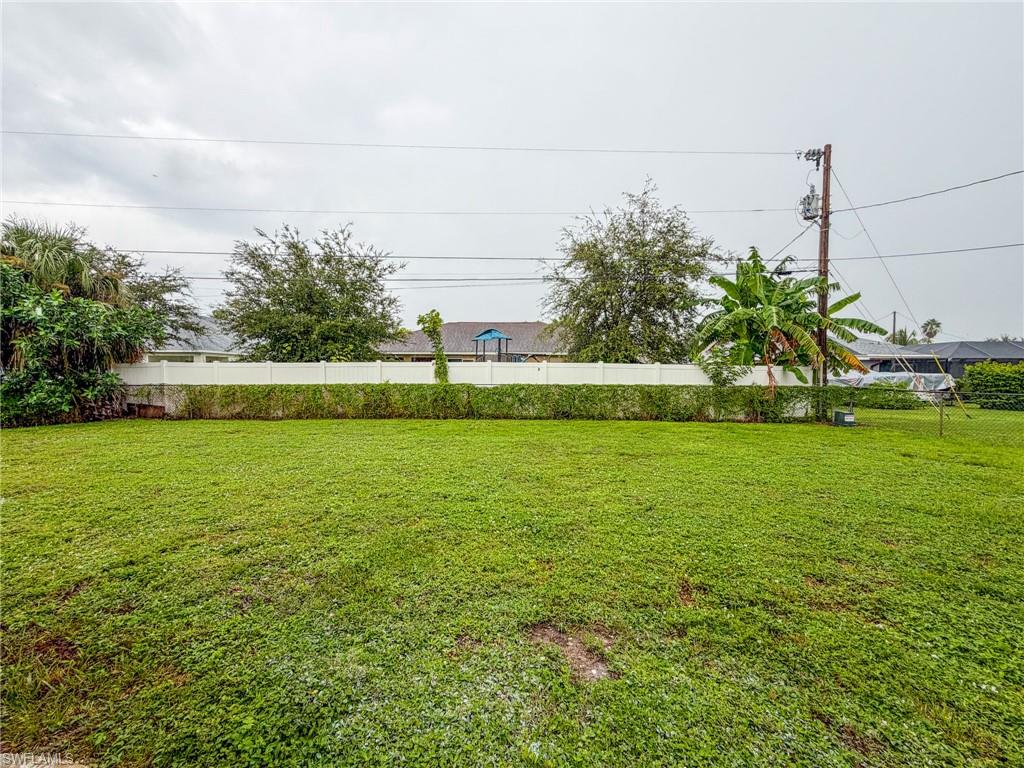 CAPE CORAL - Residential