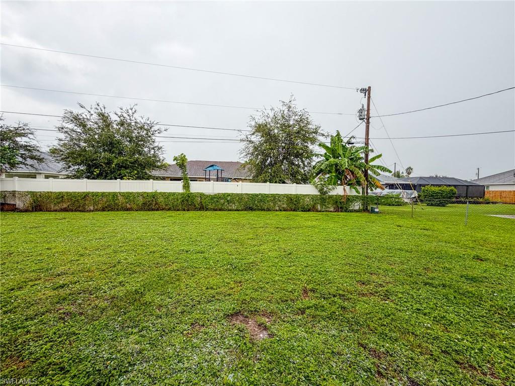 CAPE CORAL - Residential