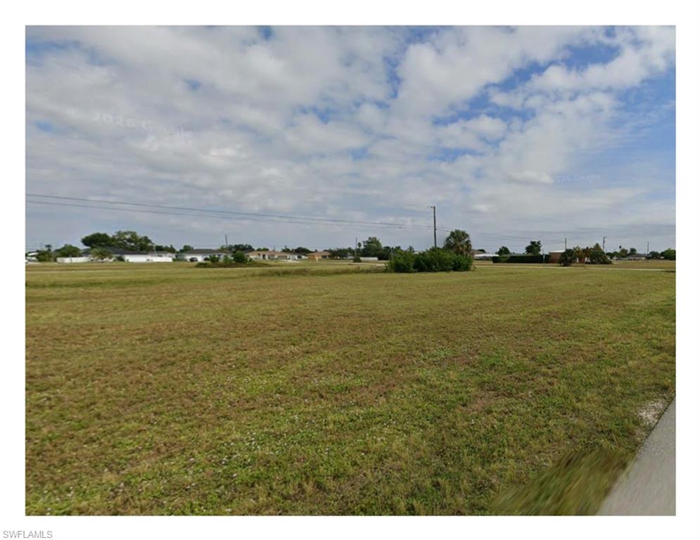 CAPE CORAL - Land