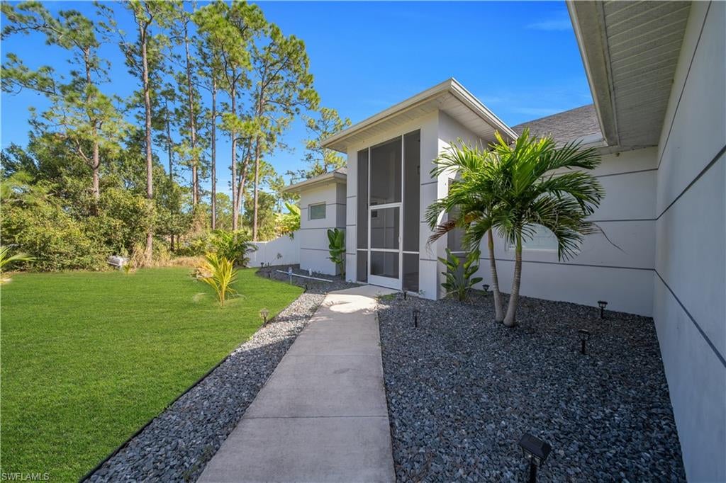 LEHIGH ACRES - Residential