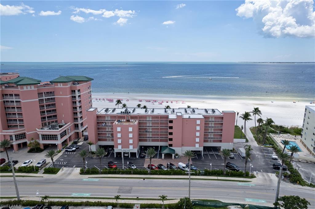 SANIBEL VIEW VILLAS - Residential