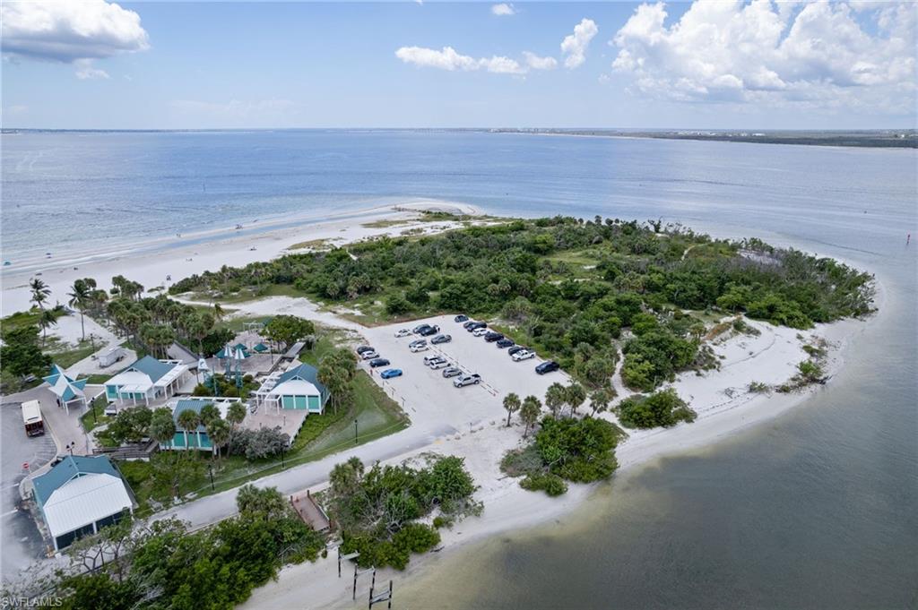 SANIBEL VIEW VILLAS - Residential