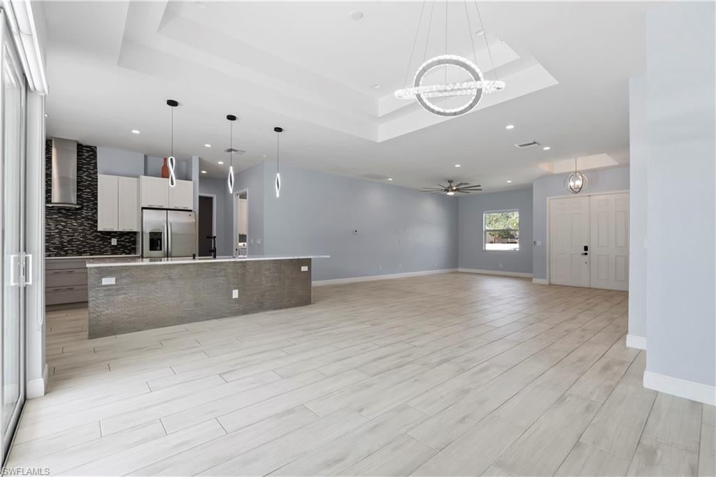SUN VILLAGE ESTATES - Residential Lease
