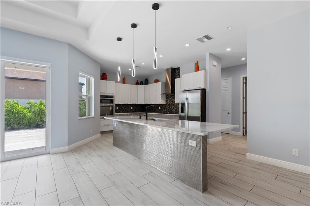 SUN VILLAGE ESTATES - Residential Lease