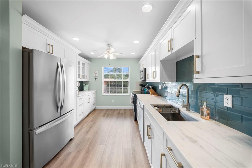 WINDSOR PLACE - Residential