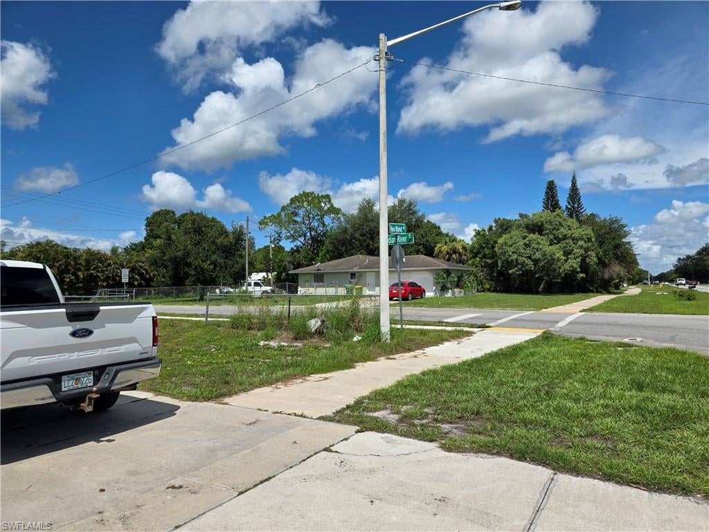 IMMOKALEE HIGHLANDS - Residential