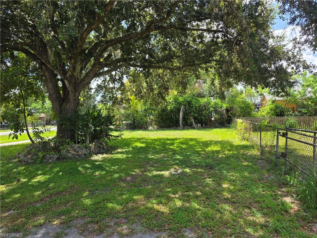 IMMOKALEE HIGHLANDS - Residential
