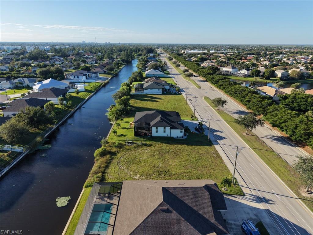 CAPE CORAL - Land