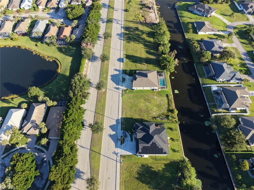 CAPE CORAL - Land
