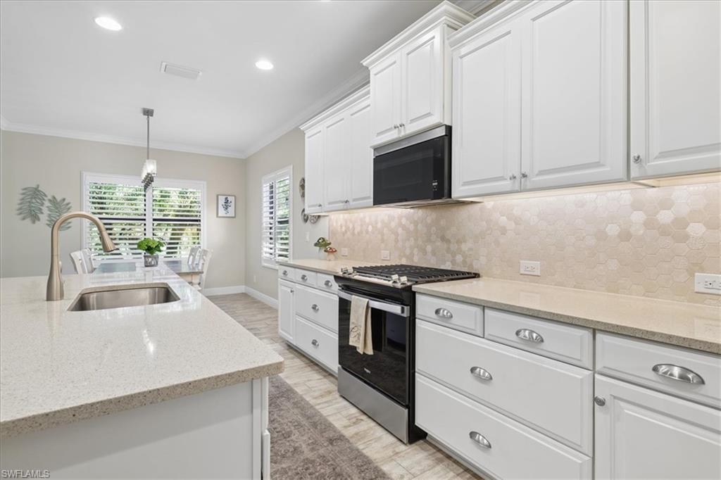 CYPRESS WALK - Residential