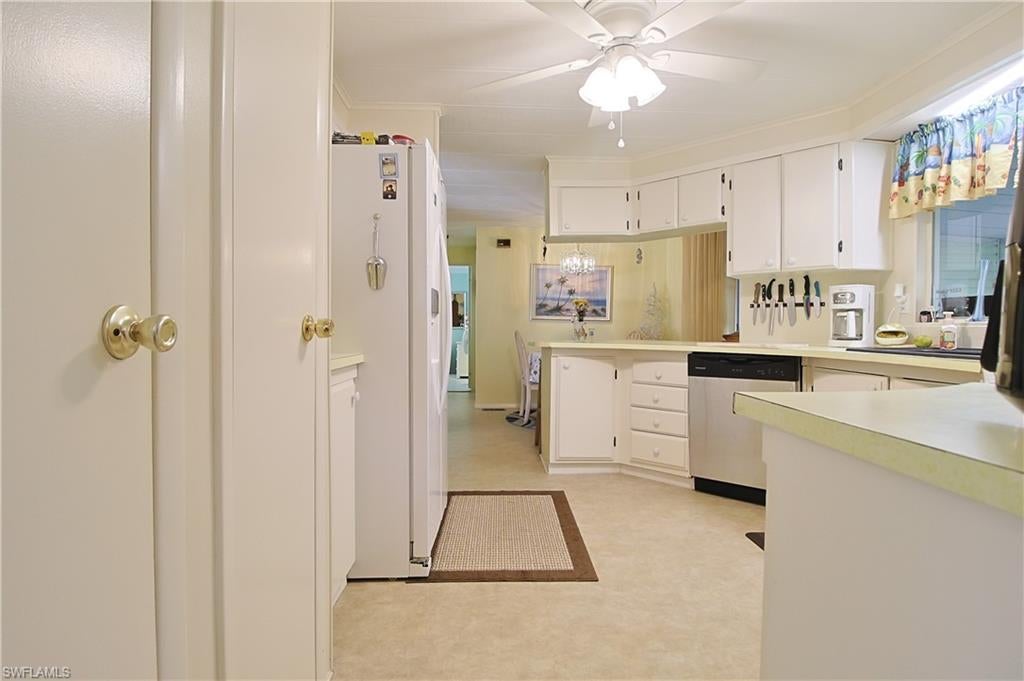 OAK PARK VILLAGE CO-OP INC - Residential