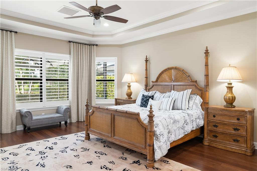 ESPLANADE - Residential Lease