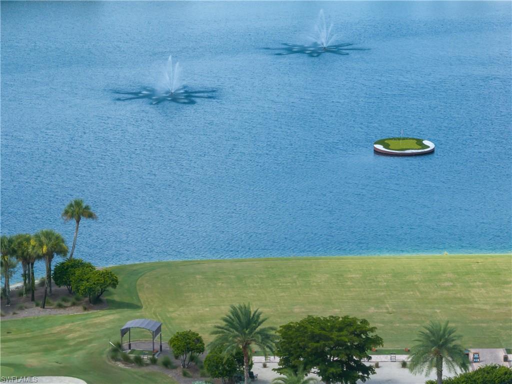 ESPLANADE - Residential Lease