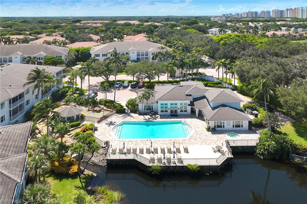 BREAKWATER - Residential