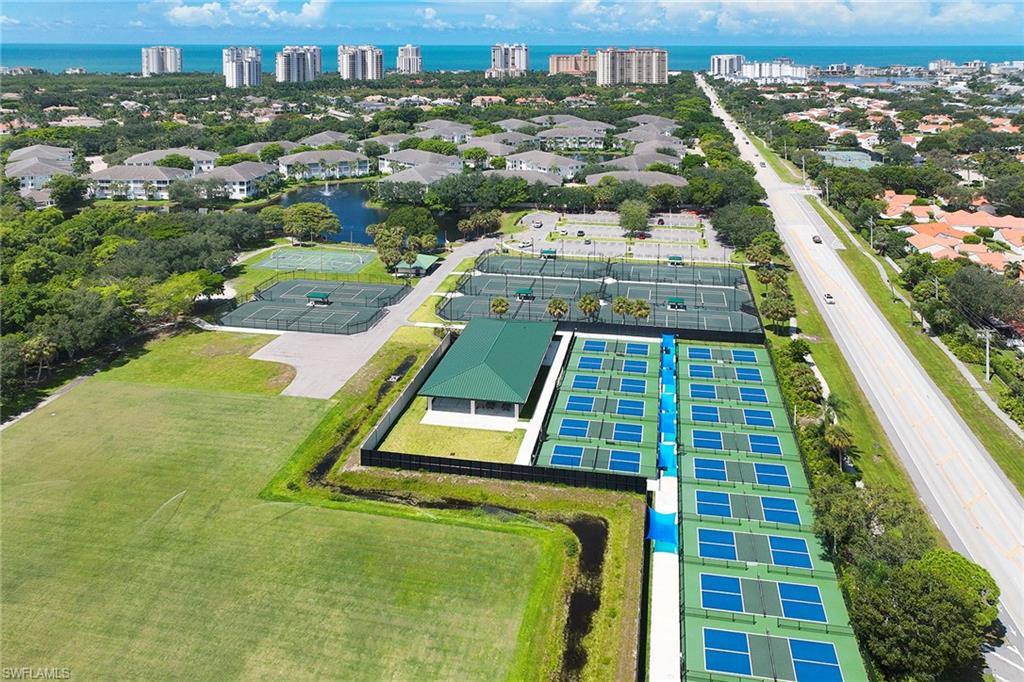 BREAKWATER - Residential