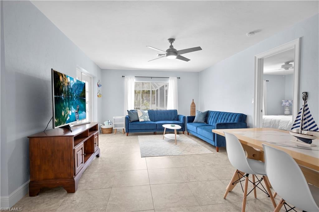 CAPE CORAL - Residential Lease