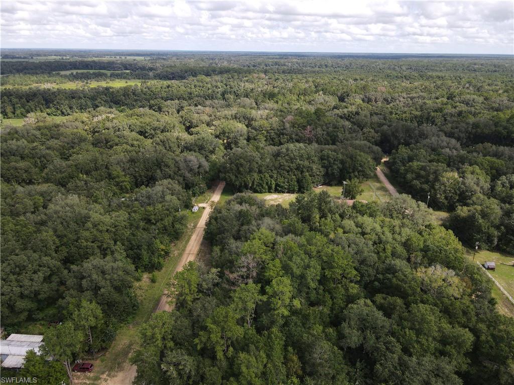 ACREAGE - Land