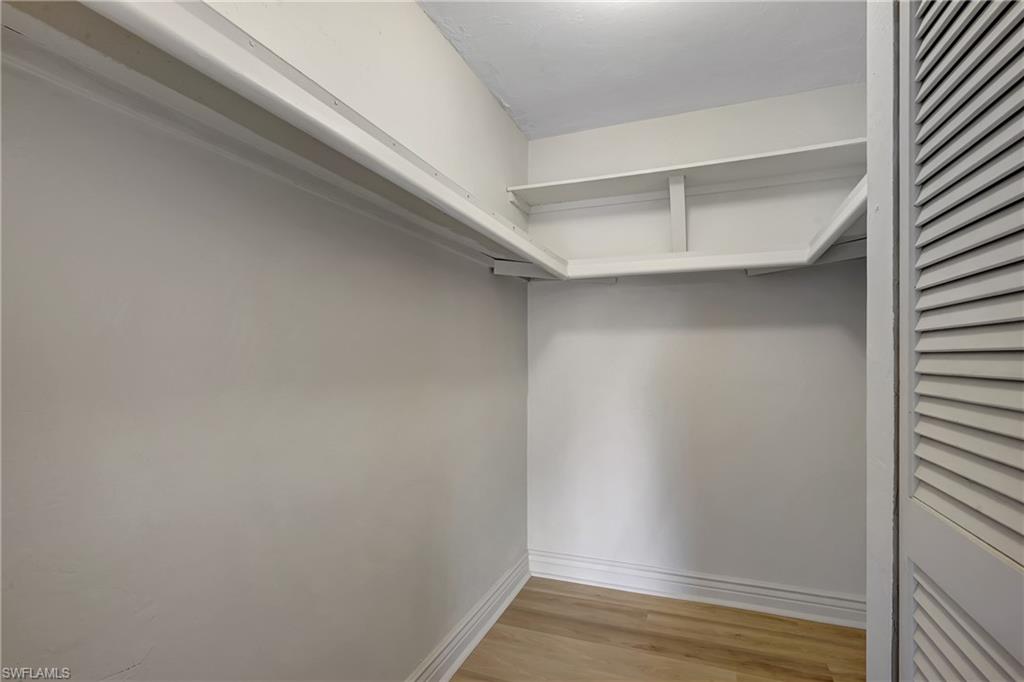 CAPEWAY CONDO - Residential