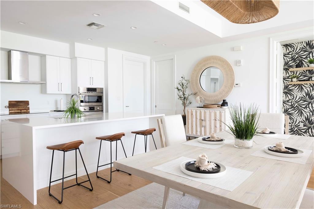 ELEVEN ELEVEN CENTRAL - Residential Lease