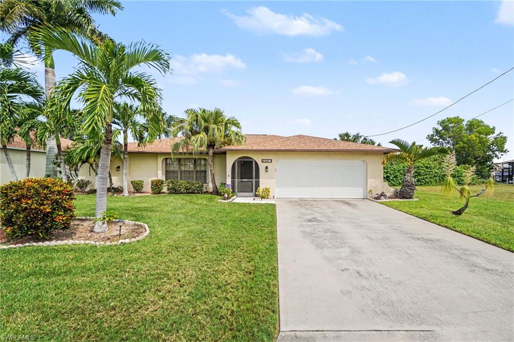 CAPE CORAL - Residential