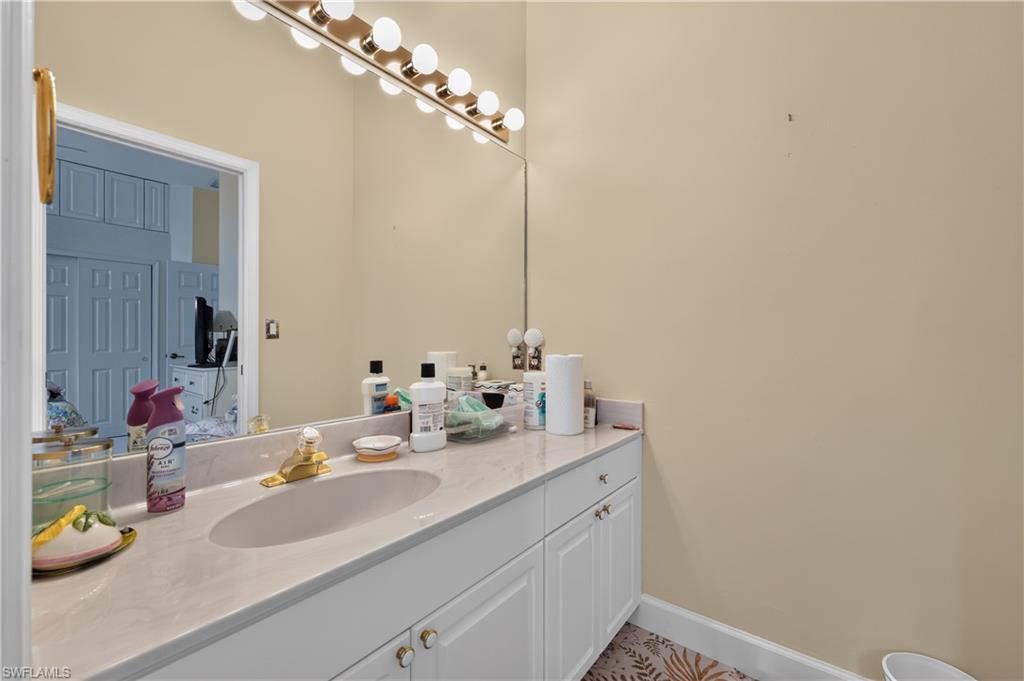 ISLAND COVE - Residential Lease