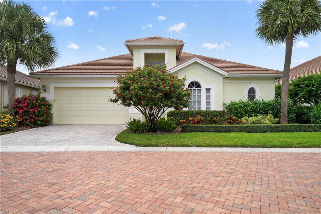 This is you home away from home located in the highly desirable community of Pelican Marsh right in the center of Naples Florida. 
Inside the home there are many perks to make your stay confortable; a full kitchen, a spacious laundry room, a den or office space equipped with a printer, plenty of drawers and closets, flat screen tv’s with the possibility to stream movies and TV shows online, a linen closet equipped with towels and extra bedding if needed, split bedrooms, a pool with plenty of space to host your friends and family. 
Pelican Marsh offers an amazing fitness center, where you can practice yoga, pilates, many fitness classes, play tennis, picket ball, bocce, miles of waking paths and much more!
Conveniently located and minutes away from the iconic beach's, shopping centers and restaurants like Mercato, whole food market, the famous Seed to table restaurants and market place, movie theaters, and much much more!