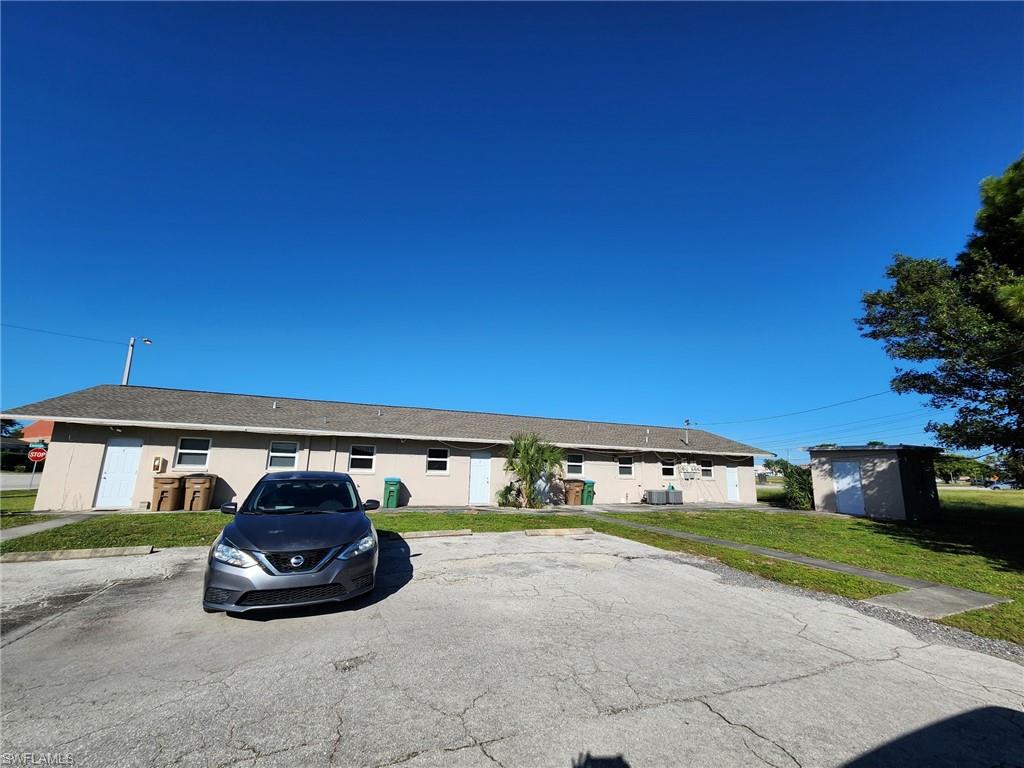 CAPE CORAL - Residential