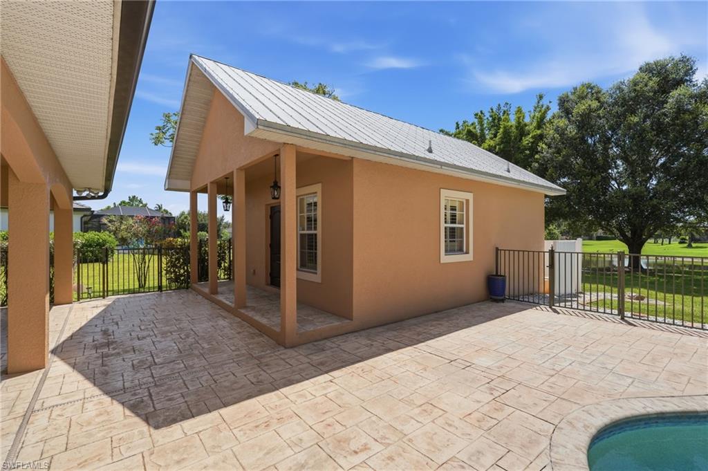 RIVERWIND COVE - Residential