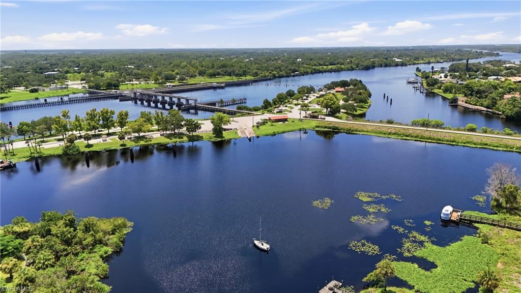 RIVERWIND COVE - Residential