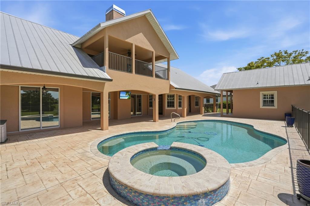 RIVERWIND COVE - Residential
