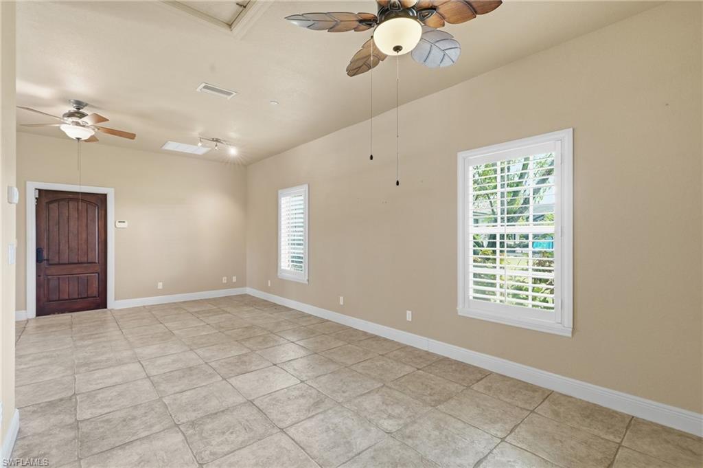 RIVERWIND COVE - Residential