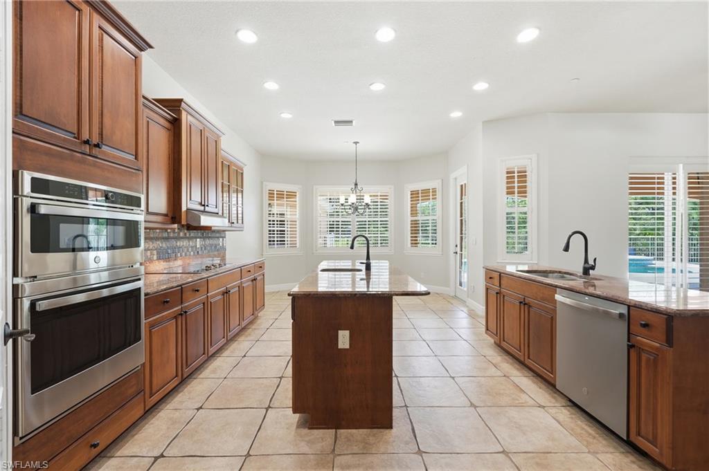 RIVERWIND COVE - Residential