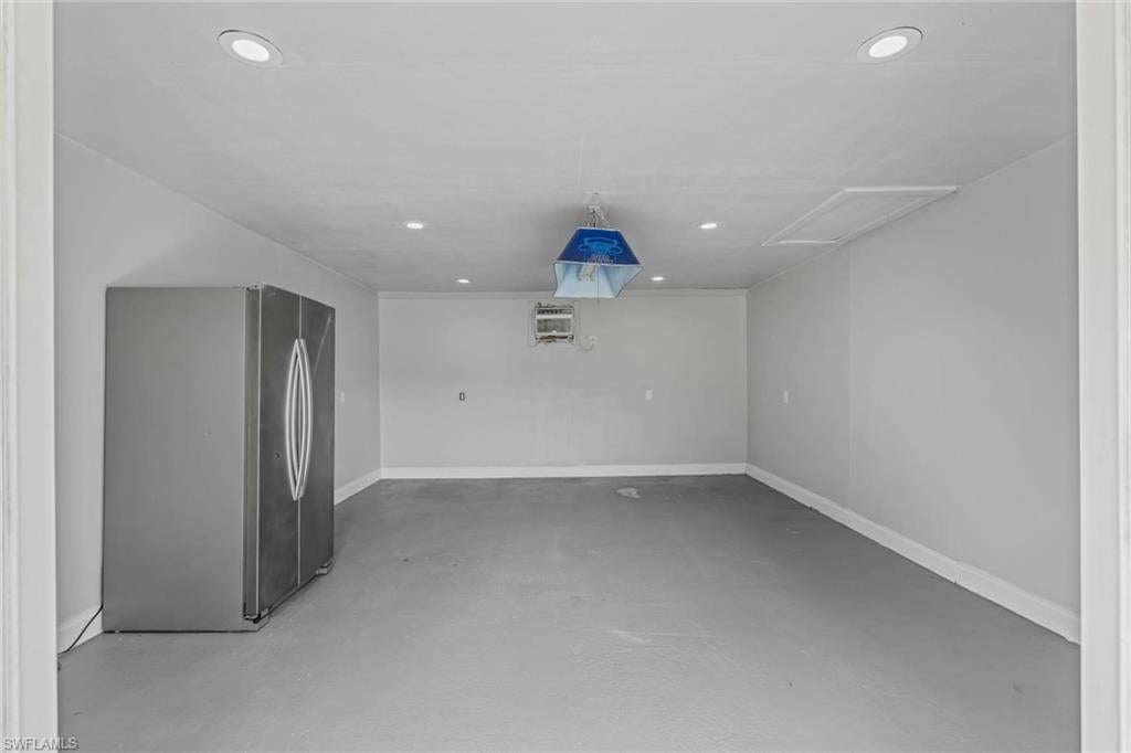 LABELLE BELMONT WOODS - Residential
