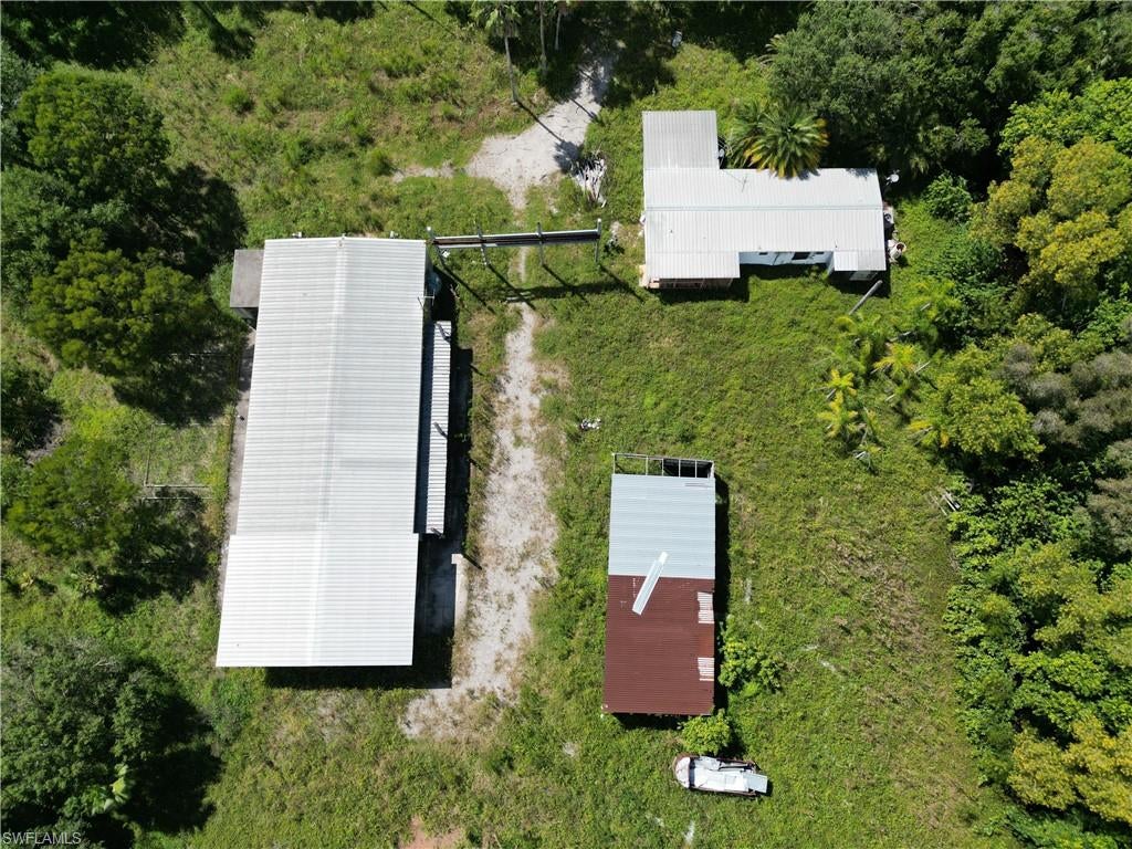 HAPPY BULL FARMS - Residential