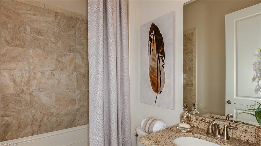 PEBBLE POINTE - Residential