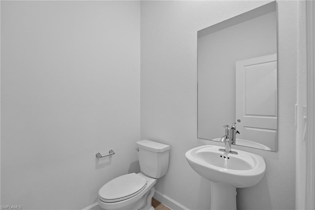 TUCKERS COVE - Residential