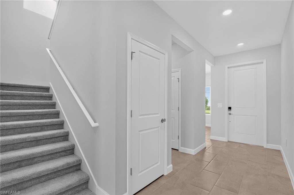 TUCKERS COVE - Residential