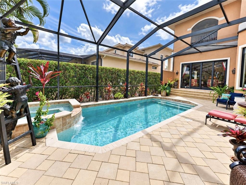 IMPERIAL SHORES - Residential