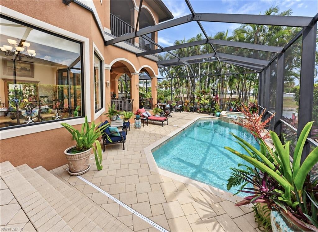 IMPERIAL SHORES - Residential