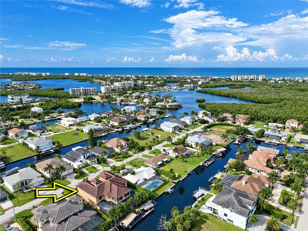 IMPERIAL SHORES - Residential