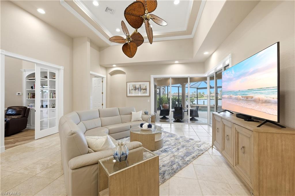 CAPE HARBOUR - Residential