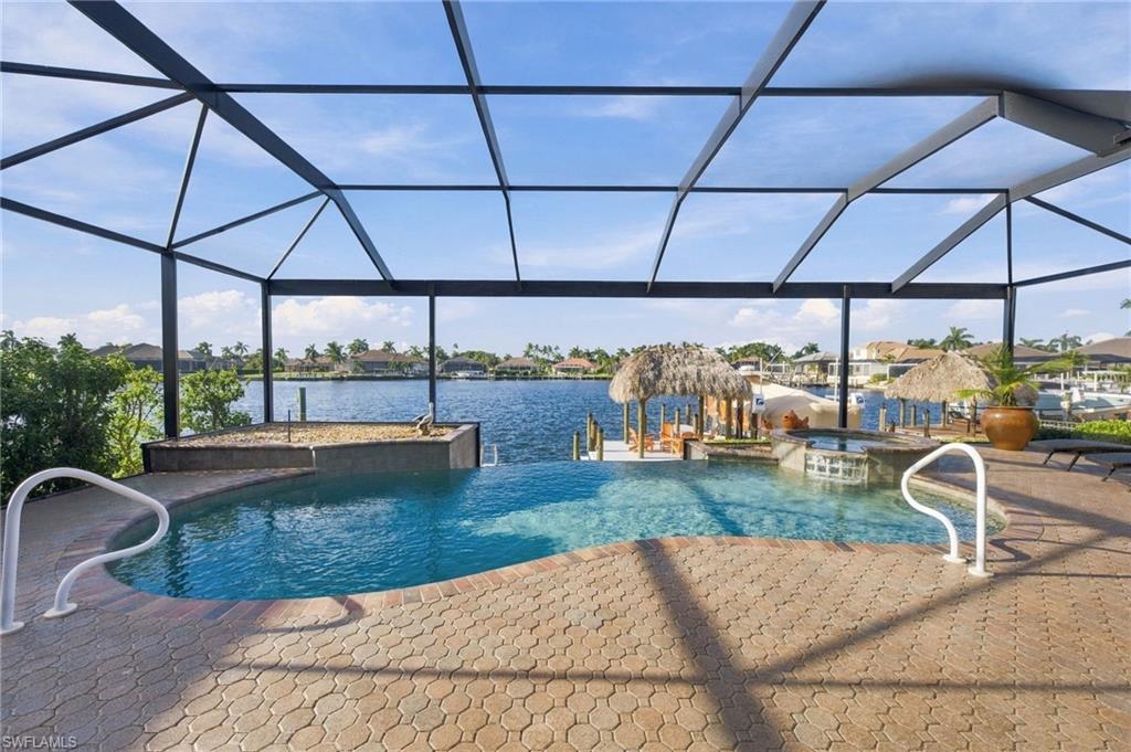 CAPE HARBOUR - Residential