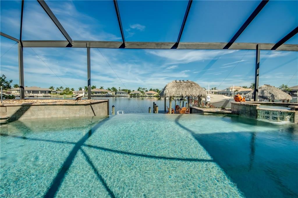 CAPE HARBOUR - Residential