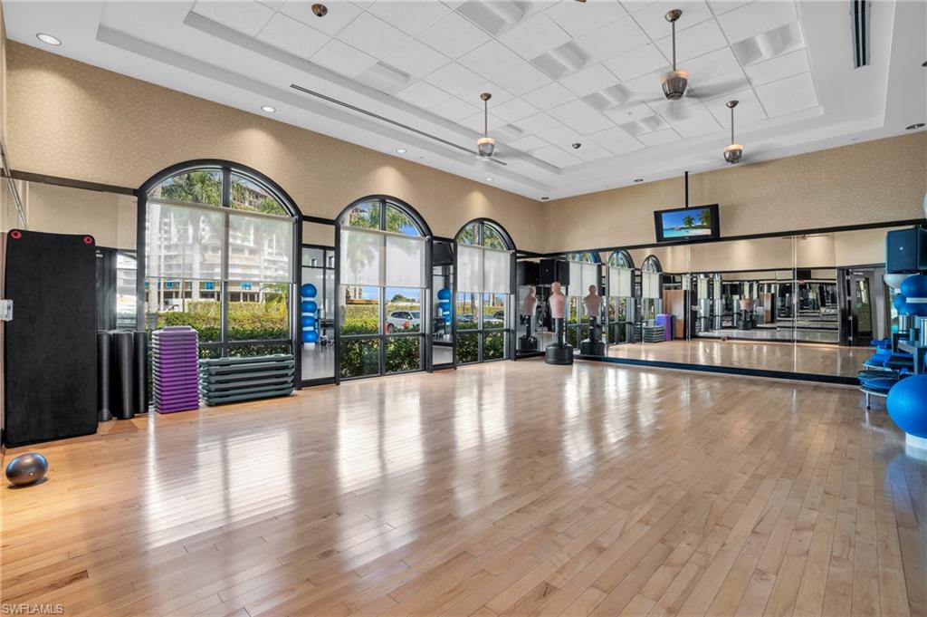 NAPLES BAY RESORT - Residential
