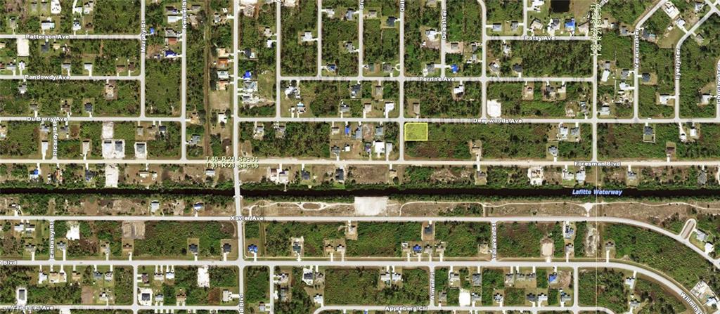 PORT CHARLOTTE - Land
